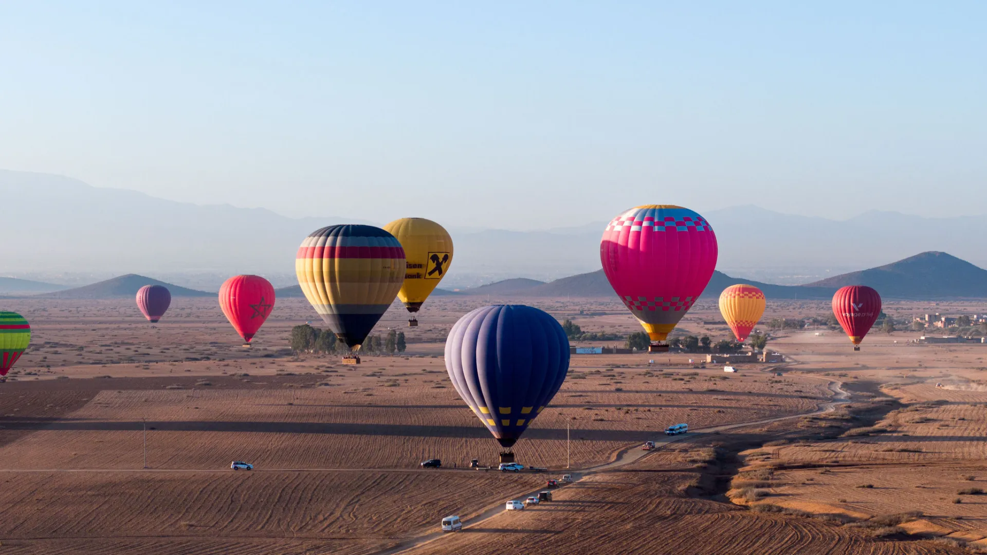 best time to go hot air ballooning in Marrakech