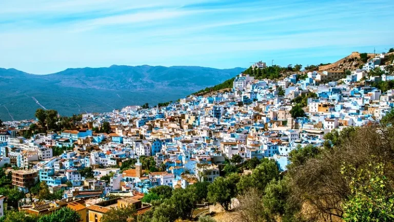 6 Days Tour from Marrakech to Merzouga, Fes and Chefchaouen